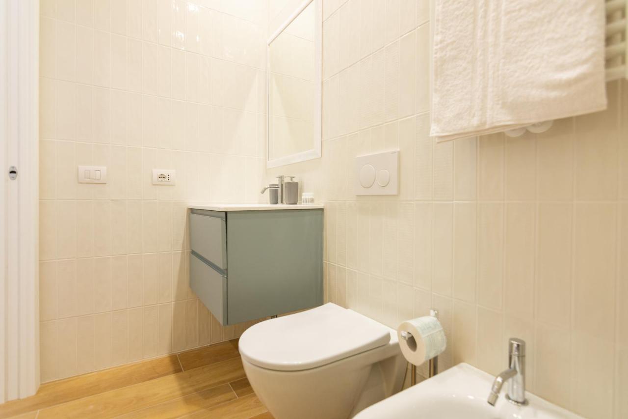 Mi Home Navigli - Zona Tortona Milano Dış mekan fotoğraf
